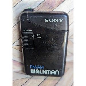 Vintage Sony Walkman FM/AM Portable Radio SRF-29 Black
